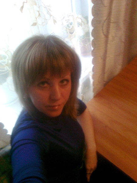 Алёна Попова