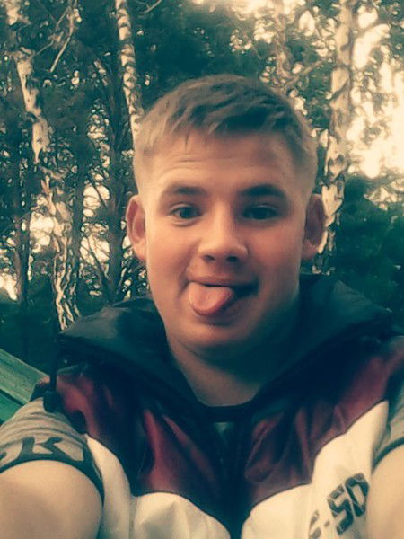 Сергей Постовалов