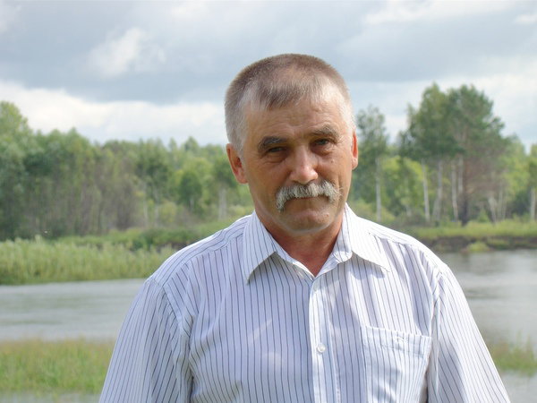 Сергей Ларионов