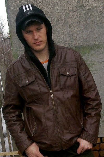 Виталий Устьянцев