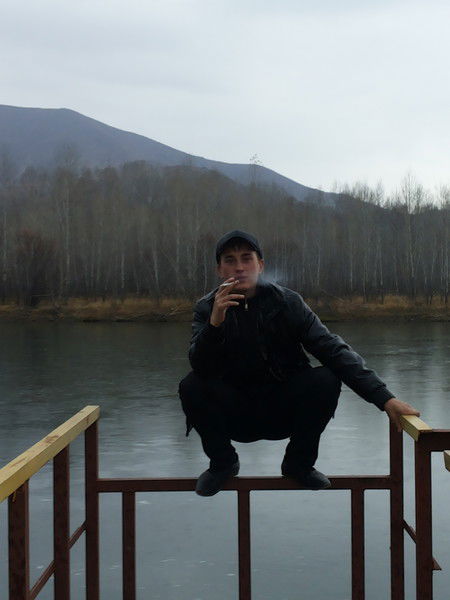 Андрей Леднев