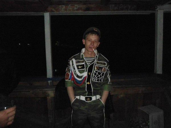 Артем Симонов