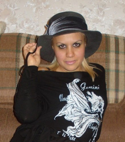 Елена Арестова