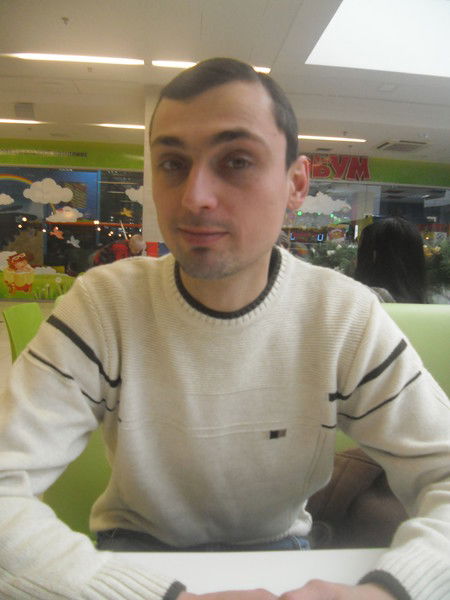 Александр Важненко