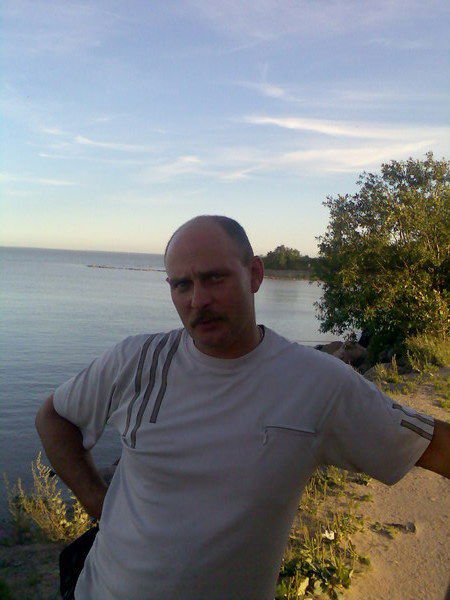 Олег Степанов