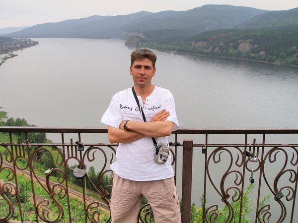 Владимир Арефьев