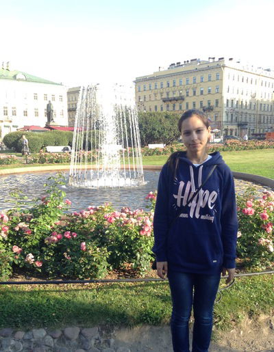 Аня Степанова