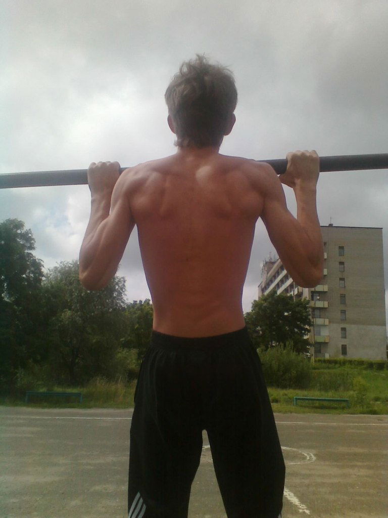 Эдуард Меляков