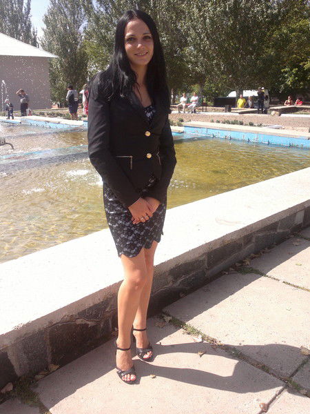 Вика Корень