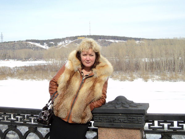 Елена Шмырова