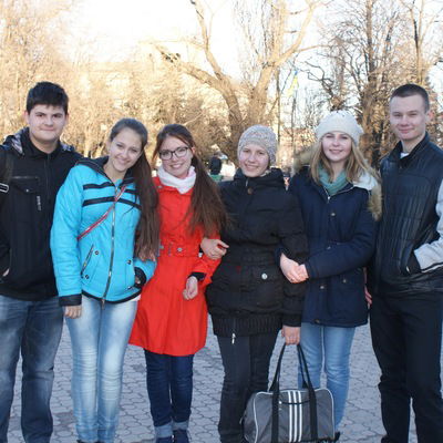 Оленька Овчарова