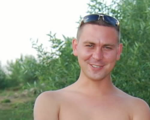 Саша Отинов