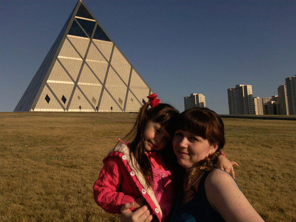 Олечка Антимонова