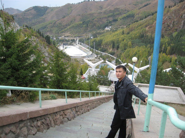 Серик Молбаев