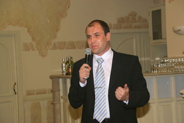 Александр Кравцов