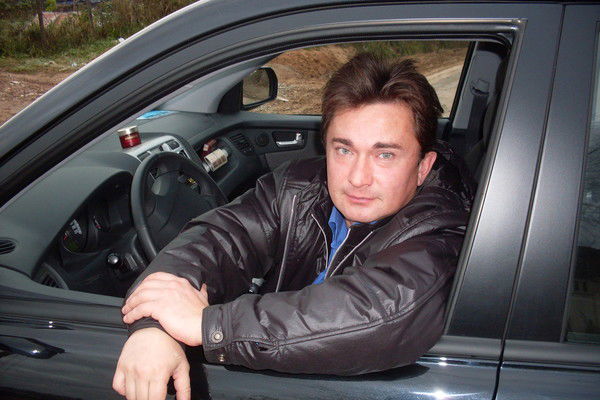 Игорь Щёголев