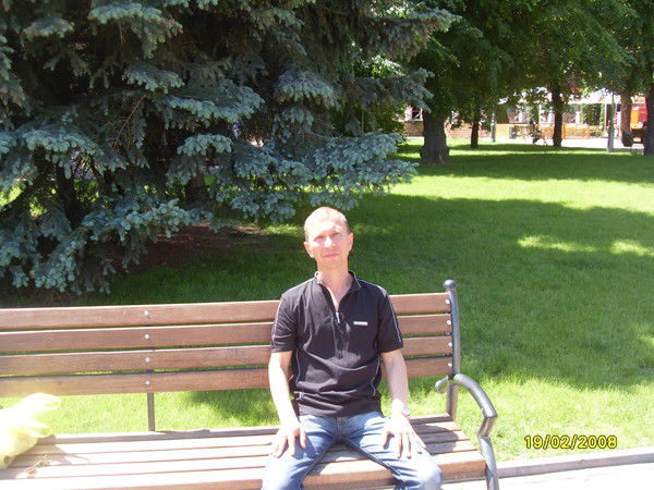 Олег Антропов