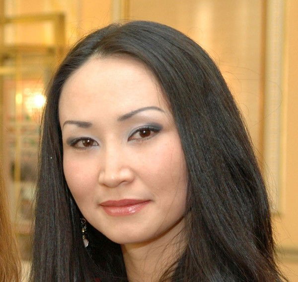 Арай Ержанова