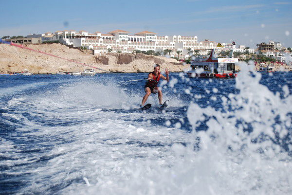 Олег Олеговичев