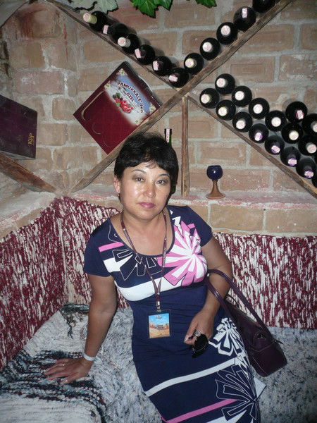 Зинат Кахарова