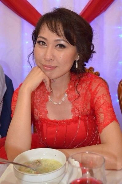 Акмарал Амирова