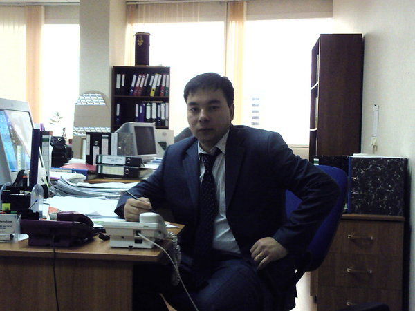 Азамат Есильбаев