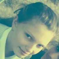 Света Опарина