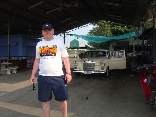 Олег Иванов