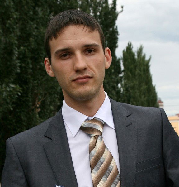 Женя Елсуфьев