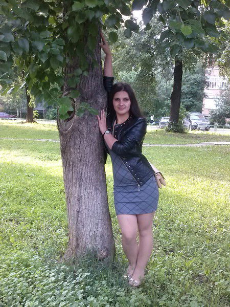 Лена Иванова