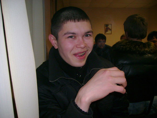 Неизвестно Неизвестно