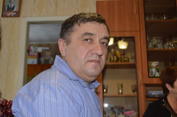 Валерий Лапин