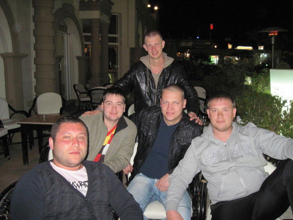 Денис Науменко