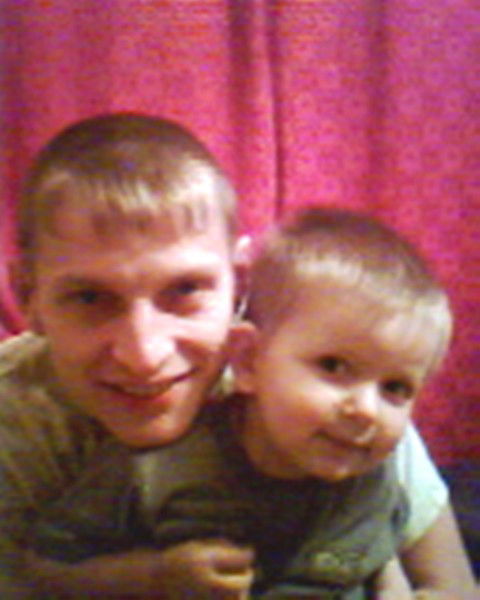 Женя Петров