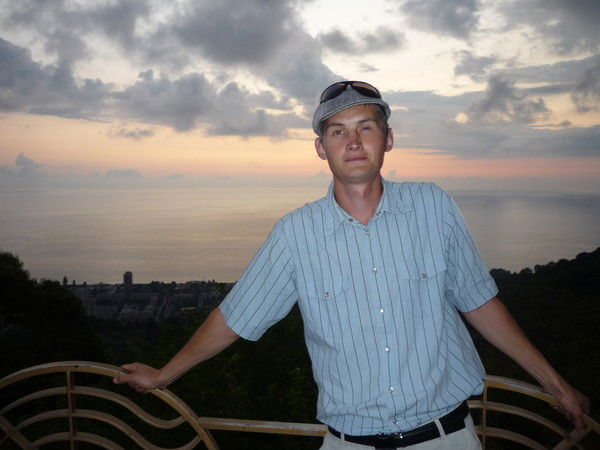 Дмитрий Белозеров