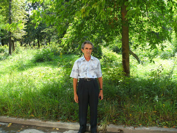 Борис Крючков