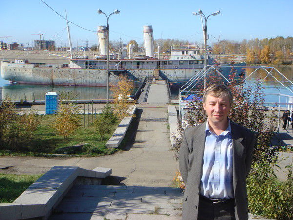 Николай Дрожжин