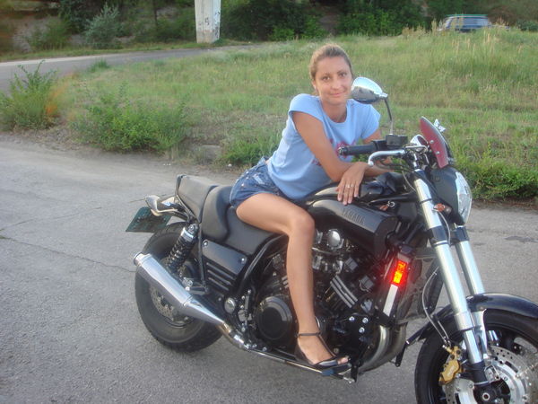 Наташа Стекловская