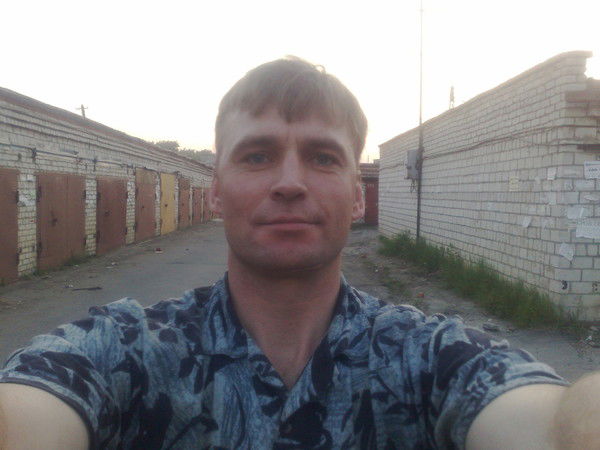 Дмитрий Макаров