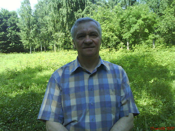 Юрий Голиков