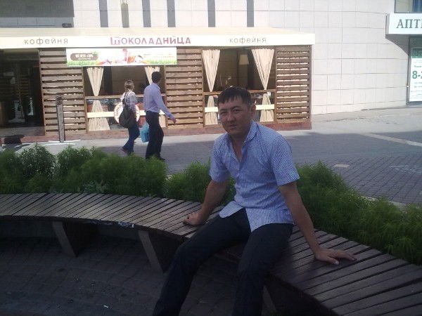 Айбек Жолдошов