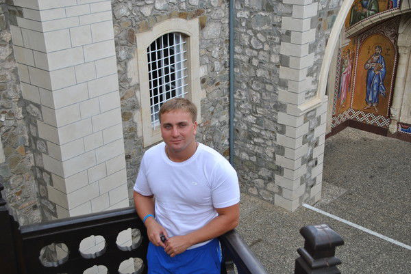 Дмитрий Сотников