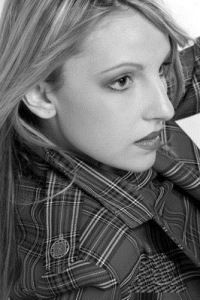 Аня Плютина