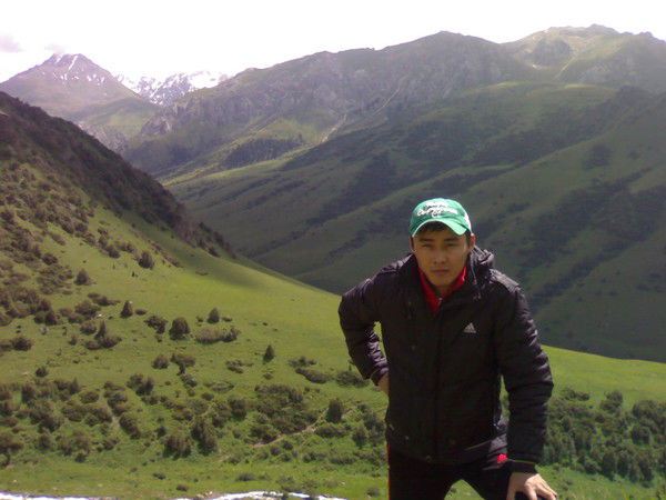 Рустам Асанбаев