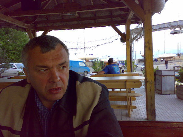 Евгений Харлан