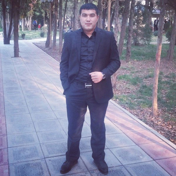 Азат Махмутович