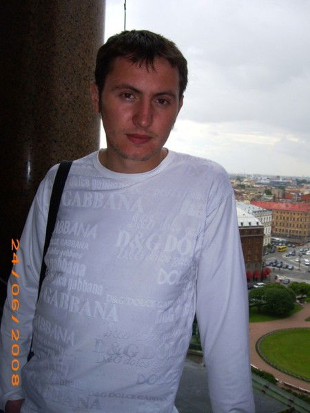 Антон Васильев