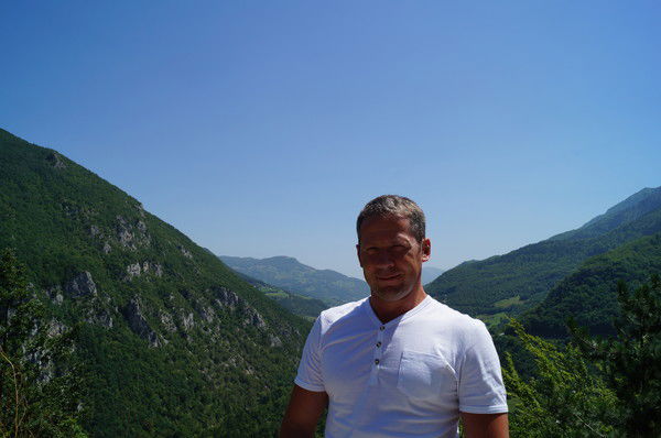 Игорь Артстрой