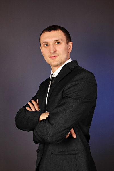 Александр Максимов