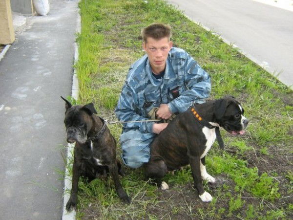 Виктор Иванов